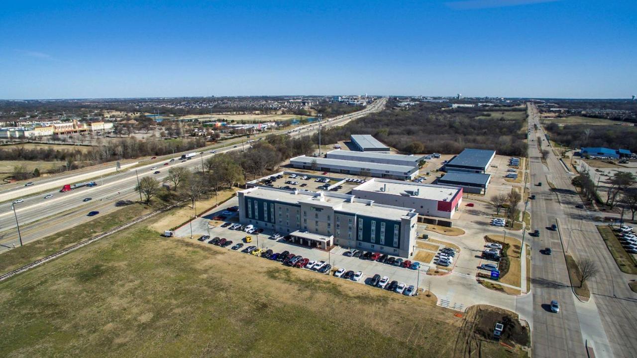 Woodspring Suites Dallas Plano Central Legacy Drive Buitenkant foto